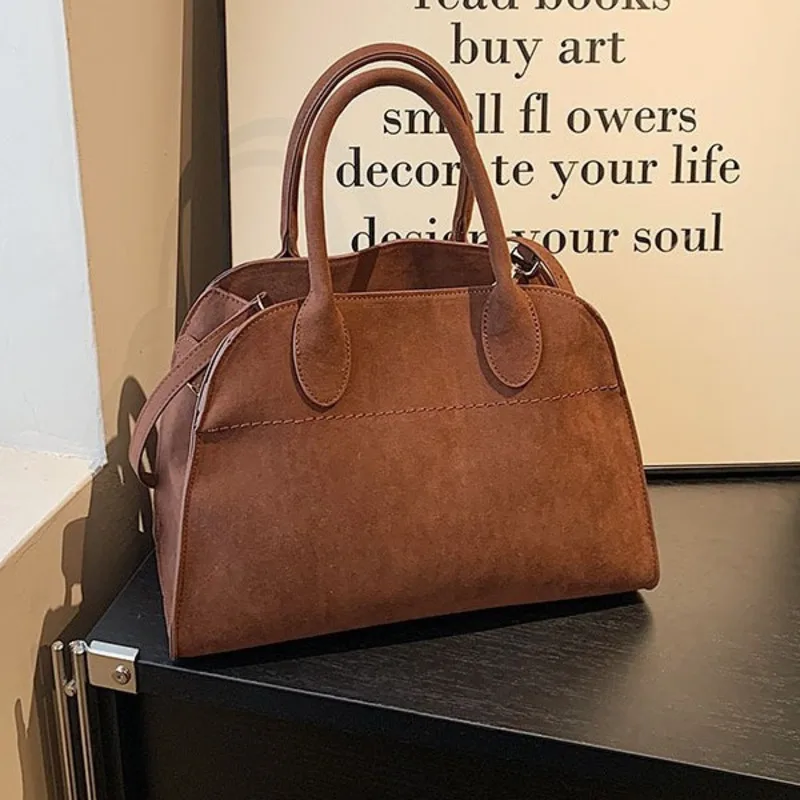 Large Capacity Tote Deer Skin Velvet Bag, Single Shoulder Diagonal Cross Handbag, Women's 2024 Autumn And Winter New Item style