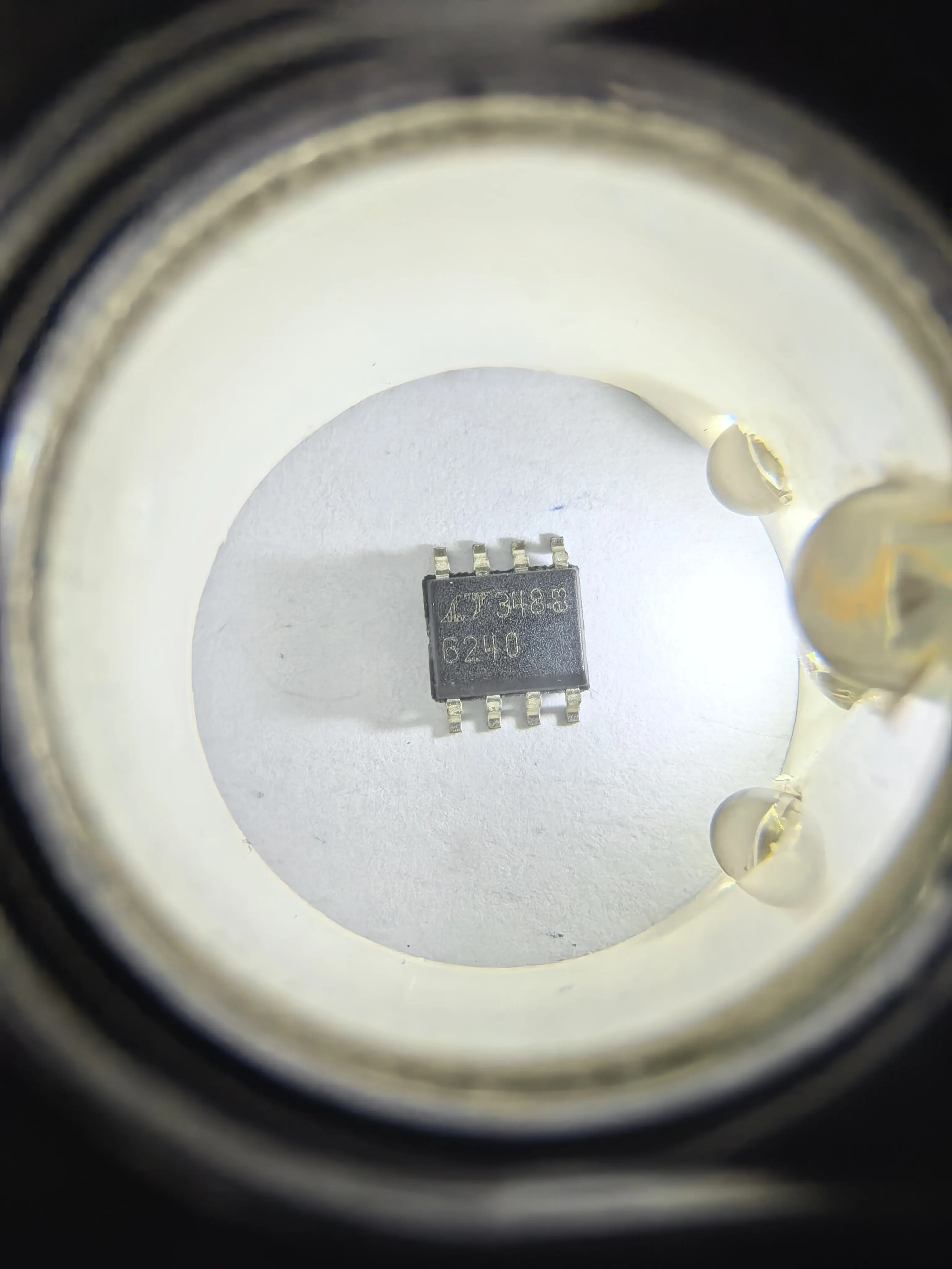 LTC6240 LTC6240CS8 LTC6240IS8 LTC6240HS8 - Single 18MHz, Low Noise, Rail-to-Rail Output