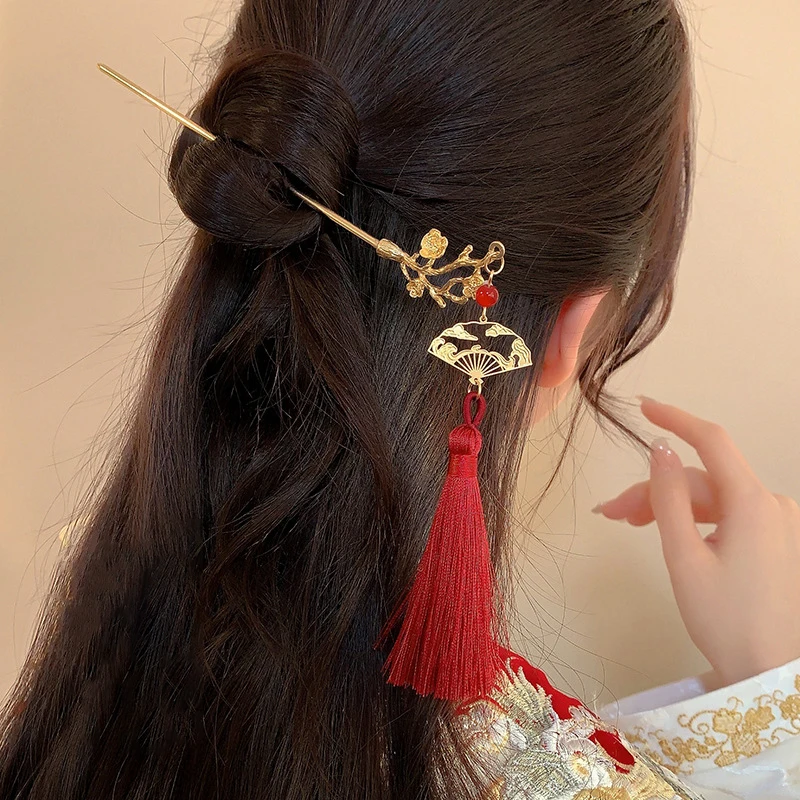 New Chinese Style Step Shake Pearl Tassel Women's Qipao Headwear High Fashion Pan Hair Hairpin Xiuhe Hairpin view 4