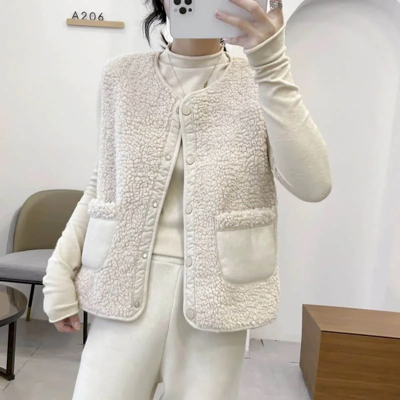 

Fleece Waistcoats for Women Plush Vests O-neck Casual Sleeveless Cardigans Oversized Winter Lambhair Jackets Loose Women Tops