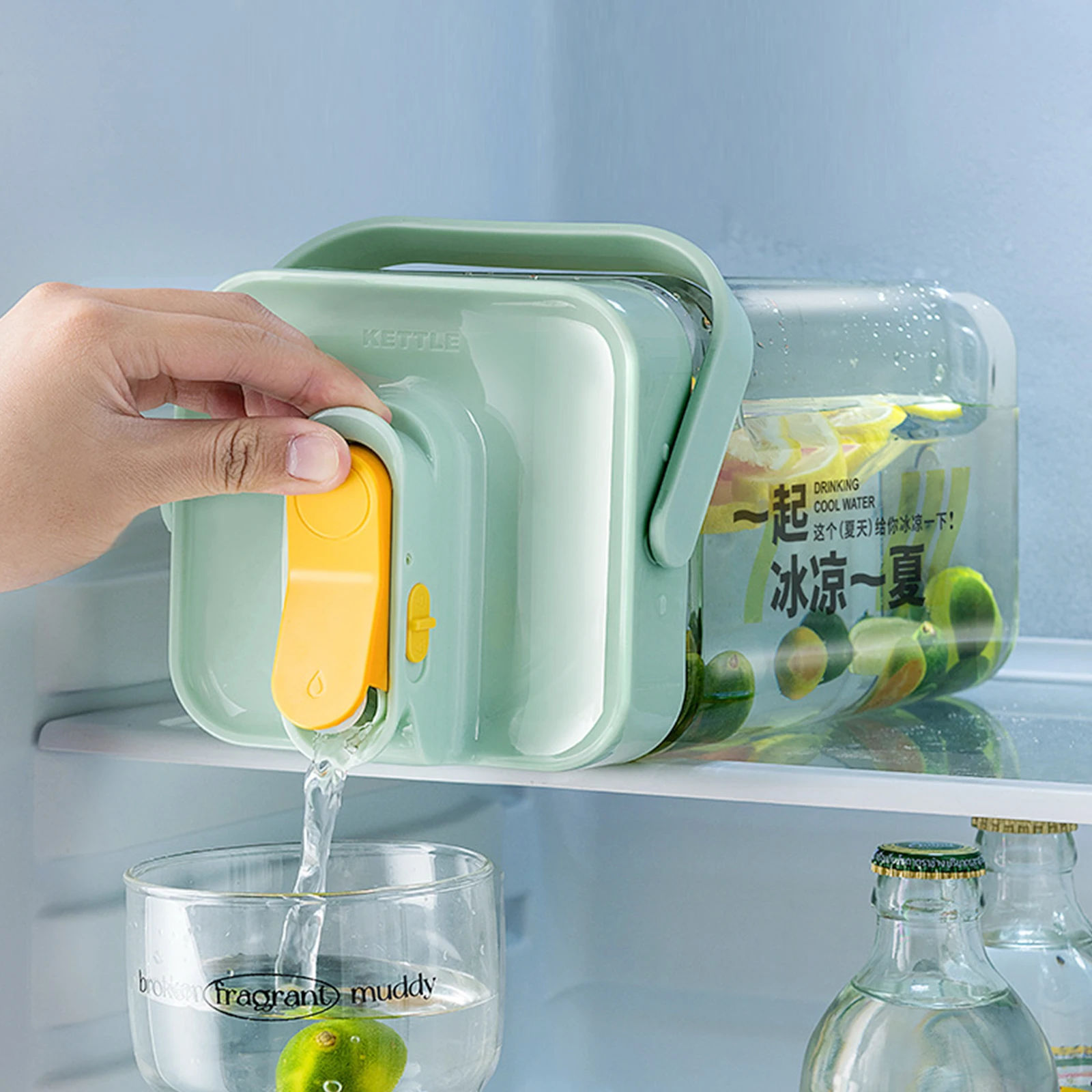 

Cold Water Pitcher Faucet Large Capacity Plastic Drink Dispenser Juices Container for Fridge Beverage Storage Home Use