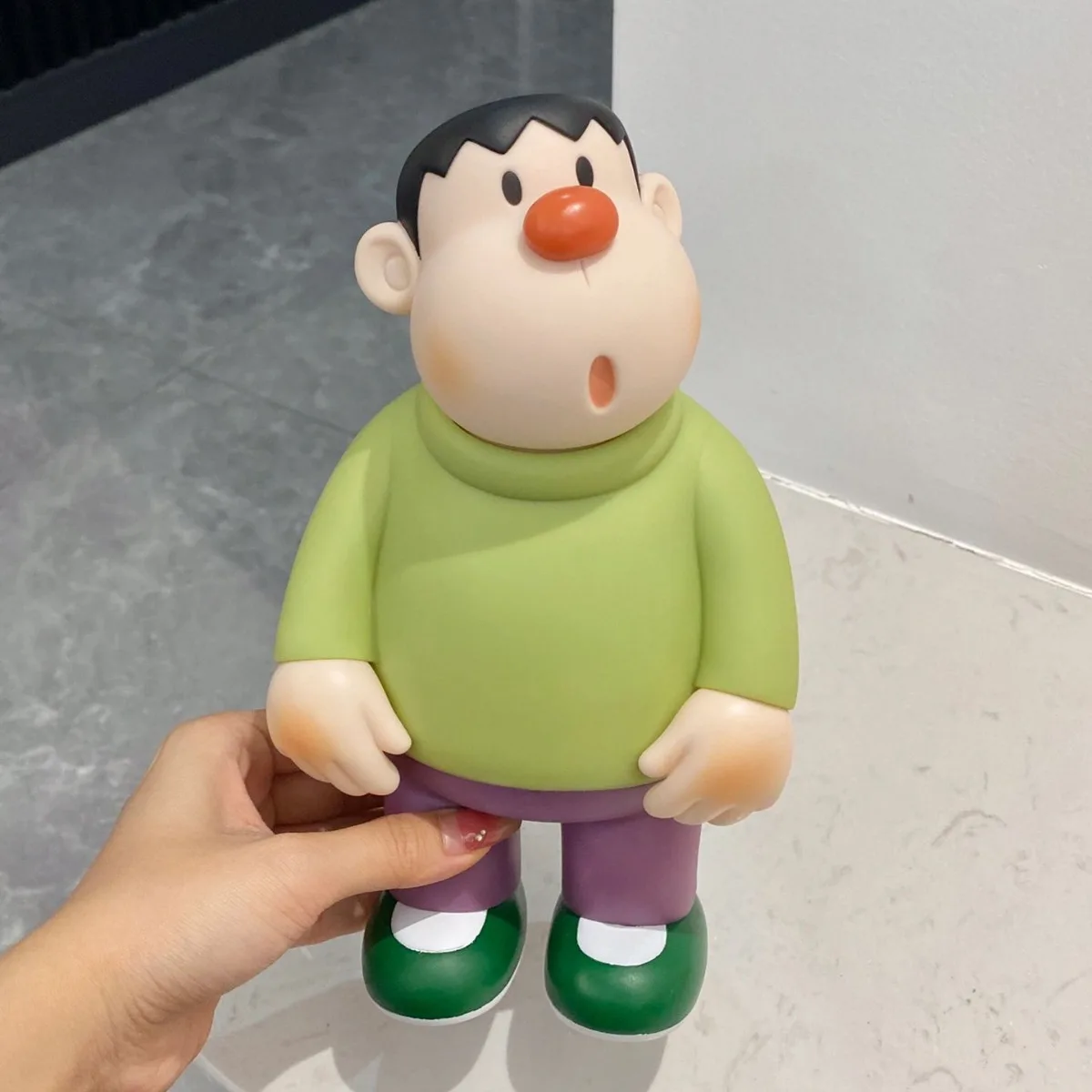 

Takeshi "Gian" Goda Figurine - Cute Anime-Style Poseable Doll, Desk Decor, Living Room Gift