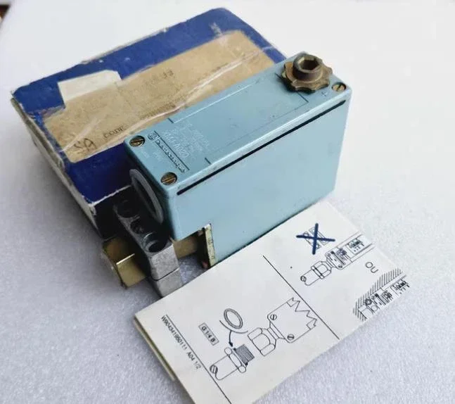 

Реле давления XMJ-A020 200-2000кПа 2-20 бар 29-290Пусь