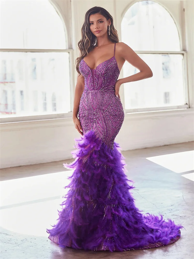 Elegant Sleeveless V-neck Bodice with Spaghetti Straps Corset Boning Evening Dress Open Lace-Up Back Sweep Train Feathers Gowns