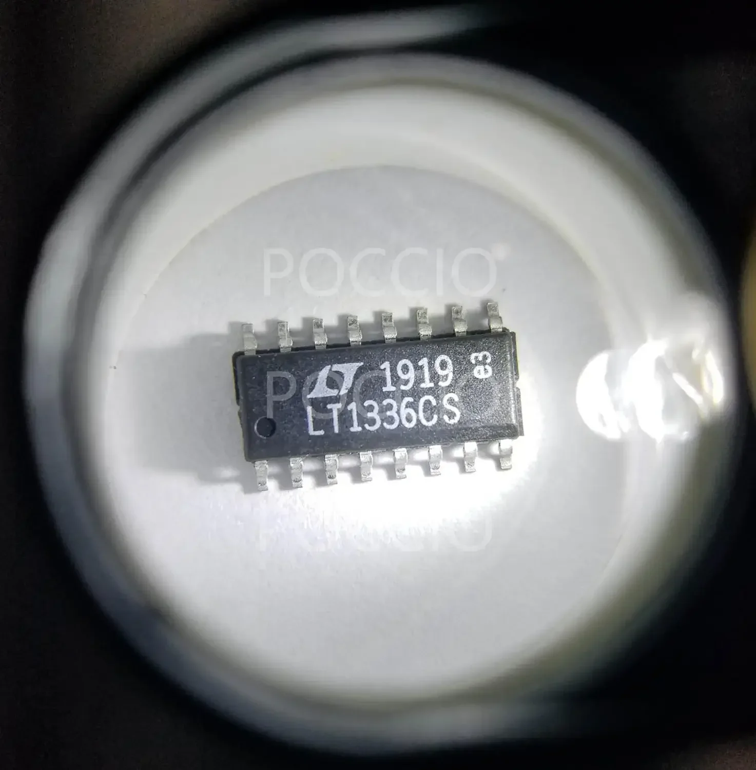LT1336CS LT1336IS LT1336 - برنامج تشغيل MOSFET للطاقة نصف جسر N مع منظم معزز