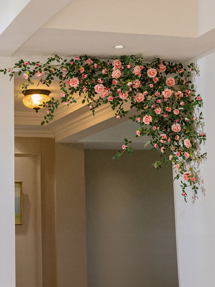 

Waterfall flower wall decoration simulation Internet celebrity rose clock in background wall