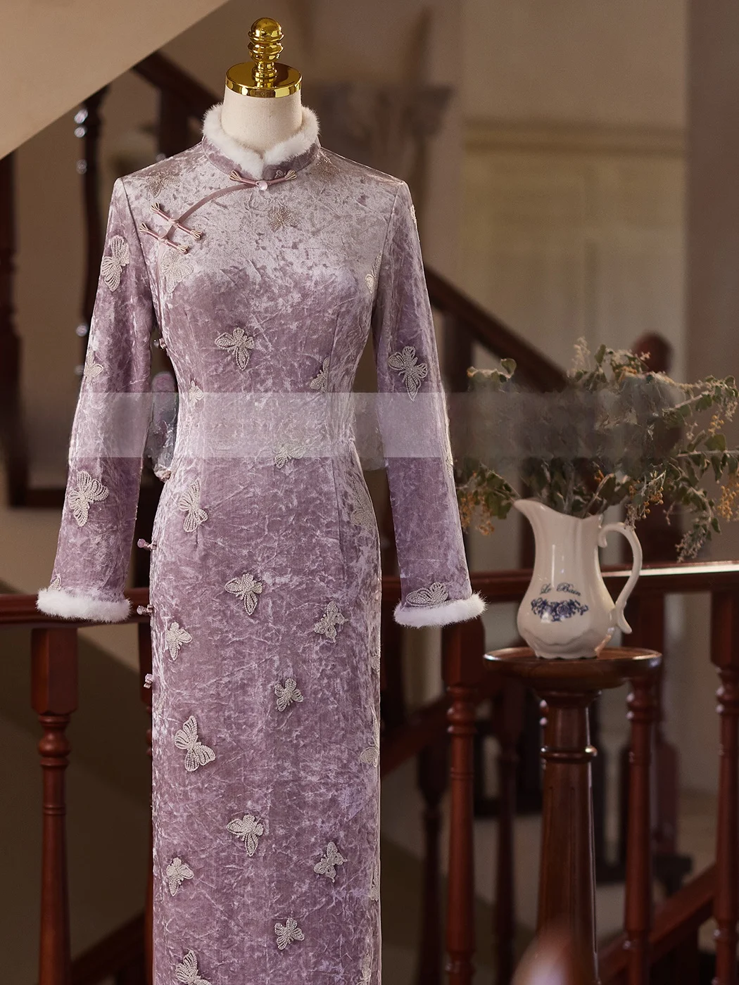

Winter Thiened Long Sve Young Sle Improved Version Purple Wedding Qipao for Women Traditional Chinese New Model