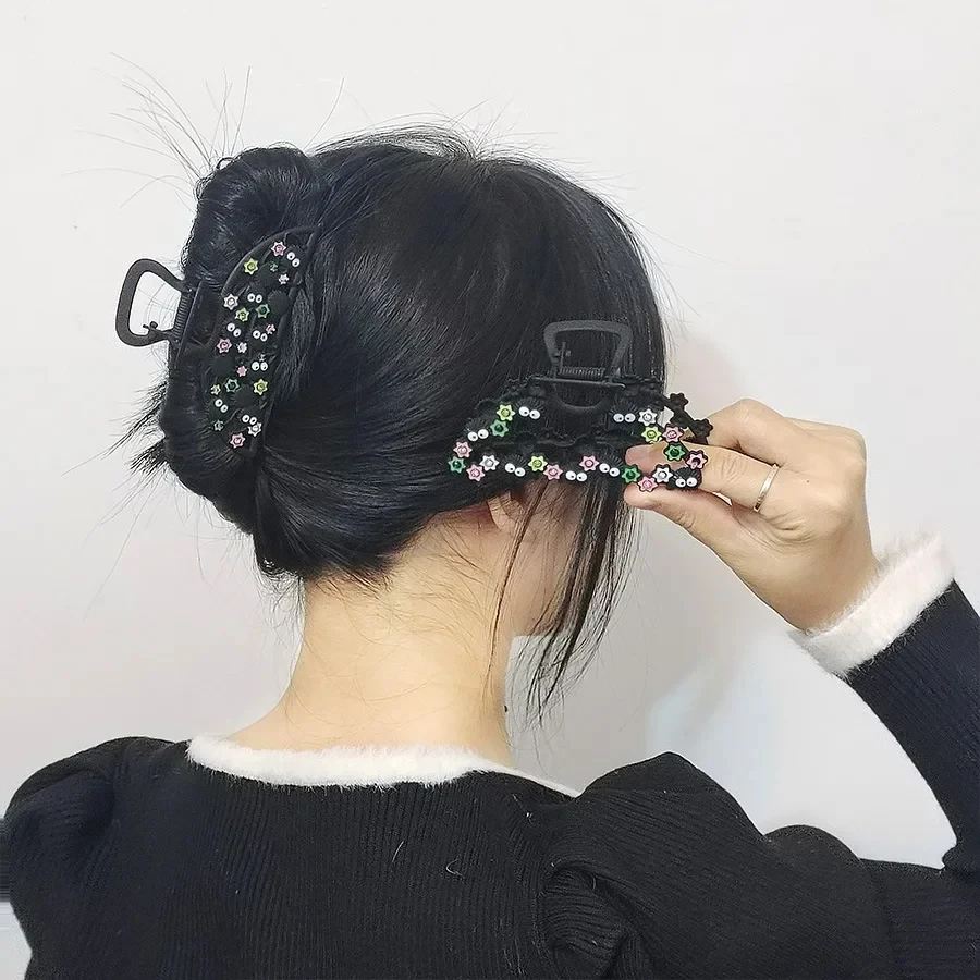 1pc Creative Small Cinderblock Hair Claw Cute Black Cartoon Hair Claws Japan Wacky Claw Clip Hair Accessories for Women Girls