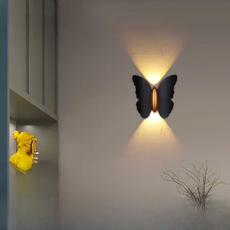 

Butterfly Design Wall Lamp for Indoor and Outdoor Gardens in Living Rooms