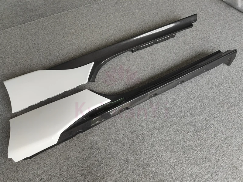 Usado para kit de corpo de saia lateral estilo OEM de fibra de carbono seco Ferrari SF90