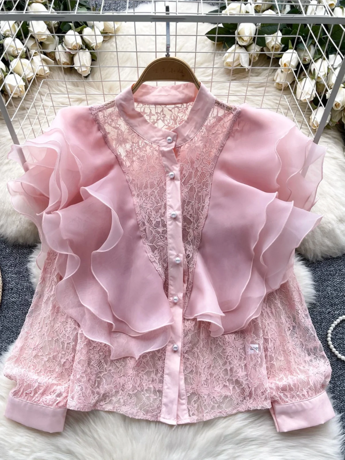 

Новинка 2026, осенняя женская рубашка с воротником-стойкой и длинными рукавами, многослойная лоскутная однобортная рубашка с оборками, однотонная кружевная рубашка, топы