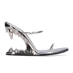 2026European and American Summer New Metal Tooth Sandals, High-heeled Shoes, Fashion Shows, Women's Dresses, 44 Size Sandals