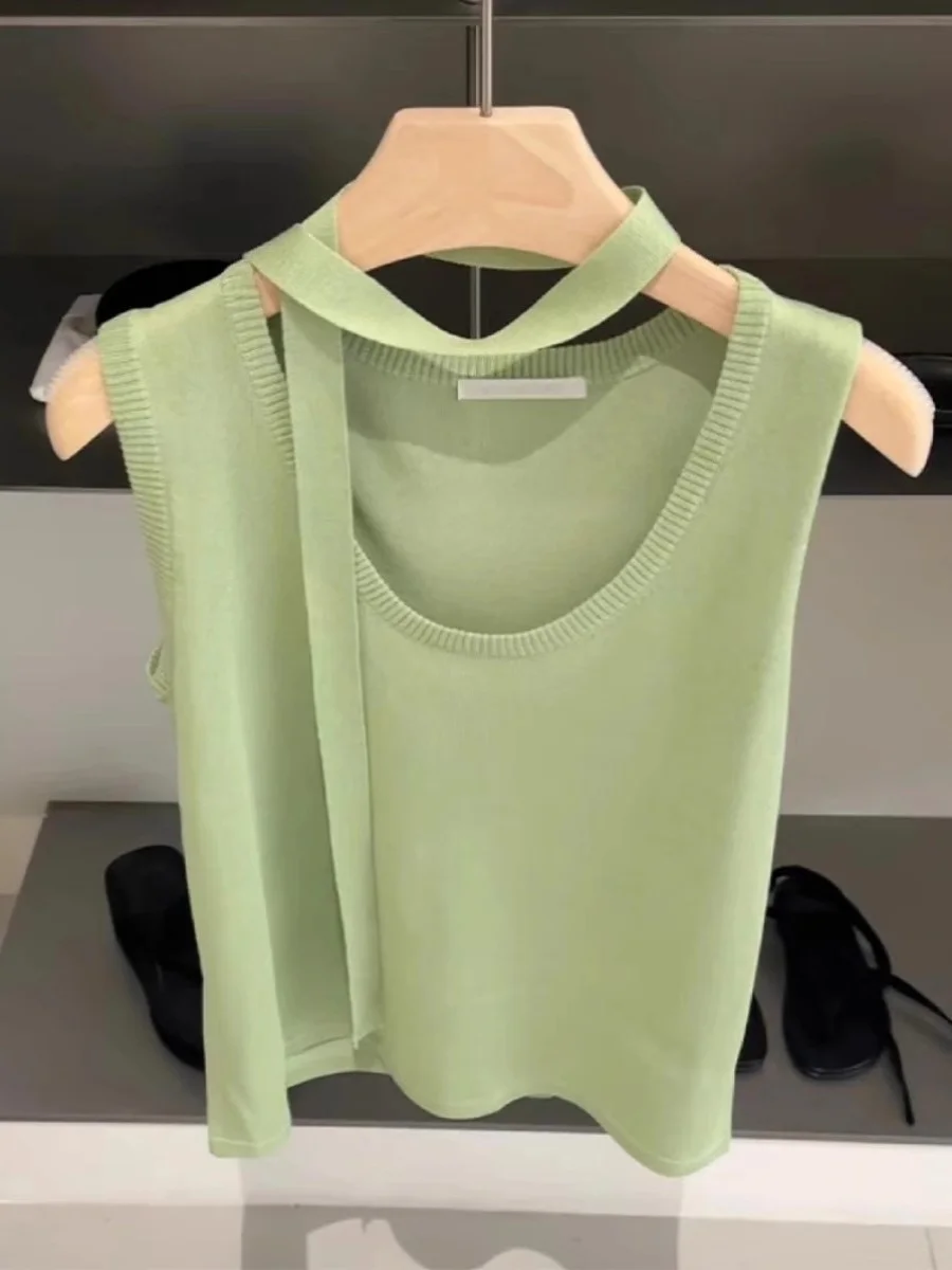 

Dongda Gate Green U-Neck Ice Silk Knitted Sleeveless Vest Women's Summer Unique Exquisite Shoulder Top Knitwear Summer 2024