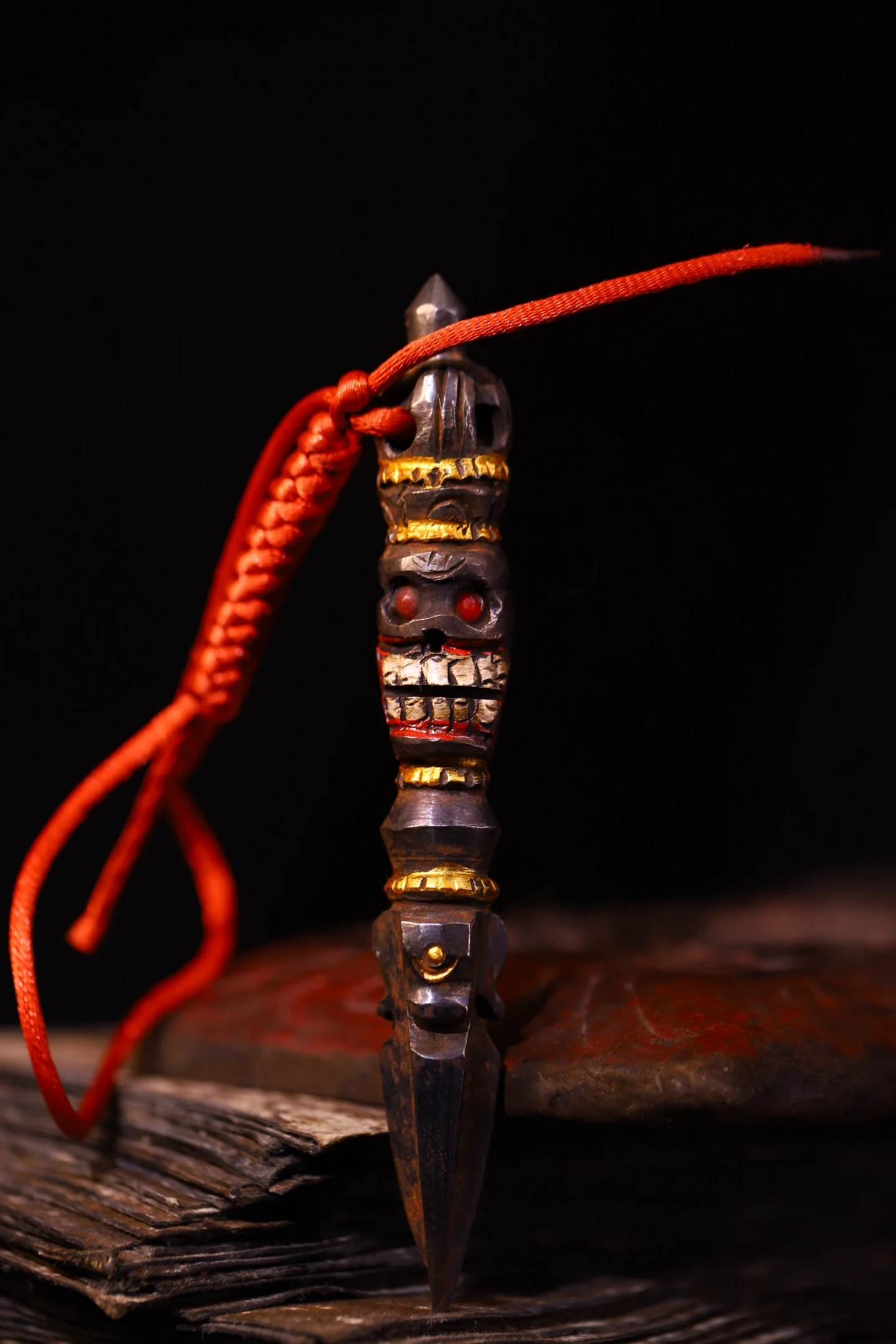 Old Tiantie Painted Cinnabar Beast texture Skull Head Dorje Vajra Phurpa Amulet Dharam Town house Exorcism