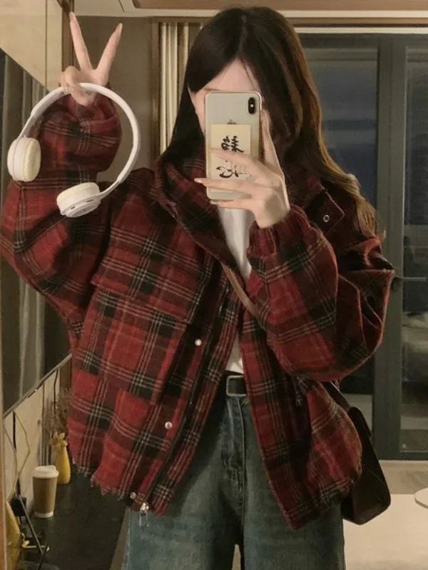 Thickened Cotton Plaid Short Coat for Female Students Winter New Design Sensation Small Woolen Jacket Compact Size