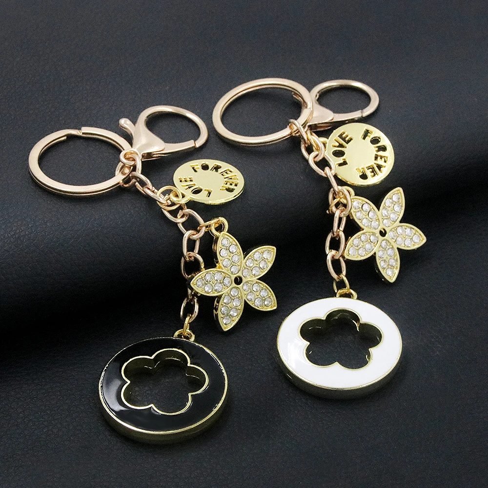 Fashion Flower Clover Keychain letter Love Forever Rhinestone Pendant Key Rings For Women Purse Bag Exquisite Jewelry