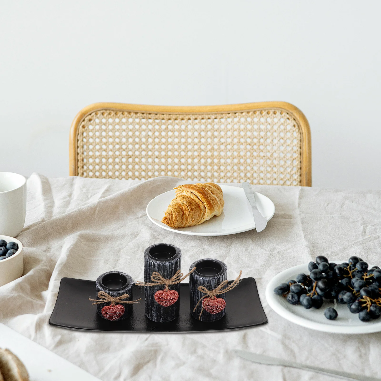 

Heart Shaped Holder Set Vintage Wood Tealight Decor for Coffee Table Dining Room Centerpiece Romantic Resin Home Decor