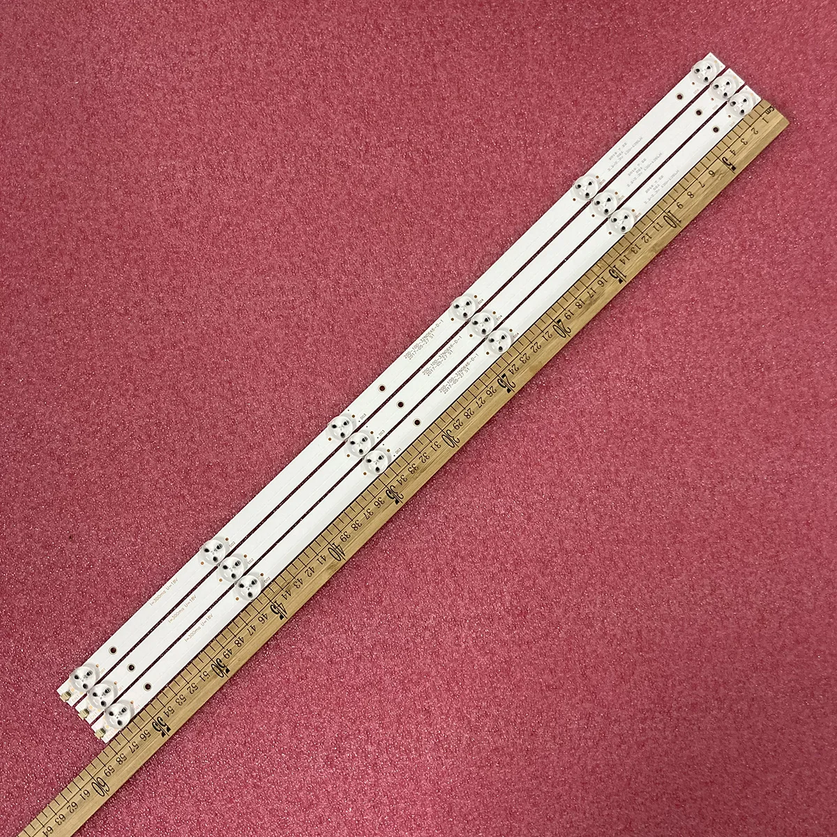 1 مجموعة LED شريط إضاءة خلفي ل Haipu LE32B999 32 "TV 200-100-32N06X6-D-1 6LED 6V 584 مللي متر