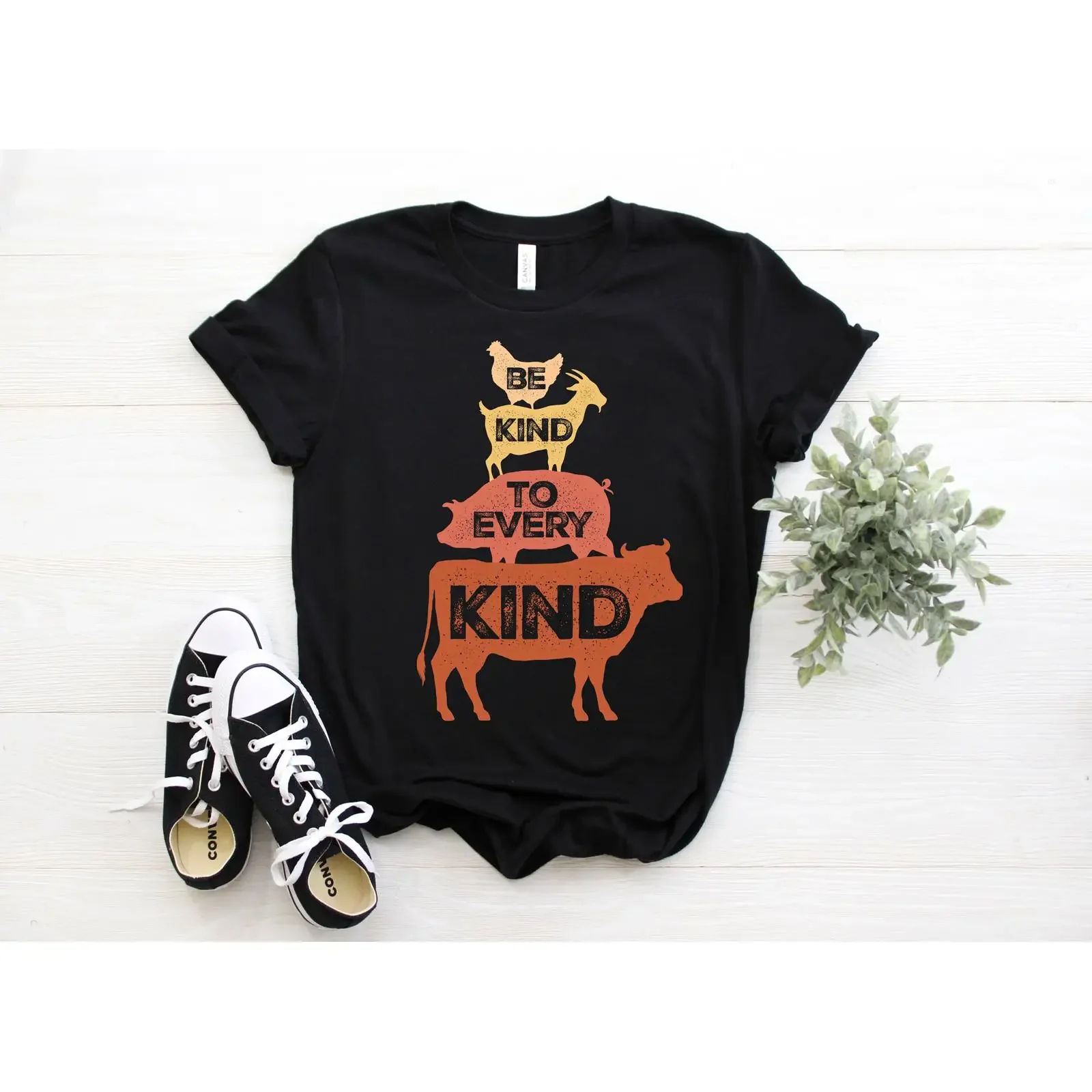 Be Kind To Every Vegan Animal Lover Vintage T Shirt vintage Washed Slightly fashion Stretched homme Casual Unisex Stylish