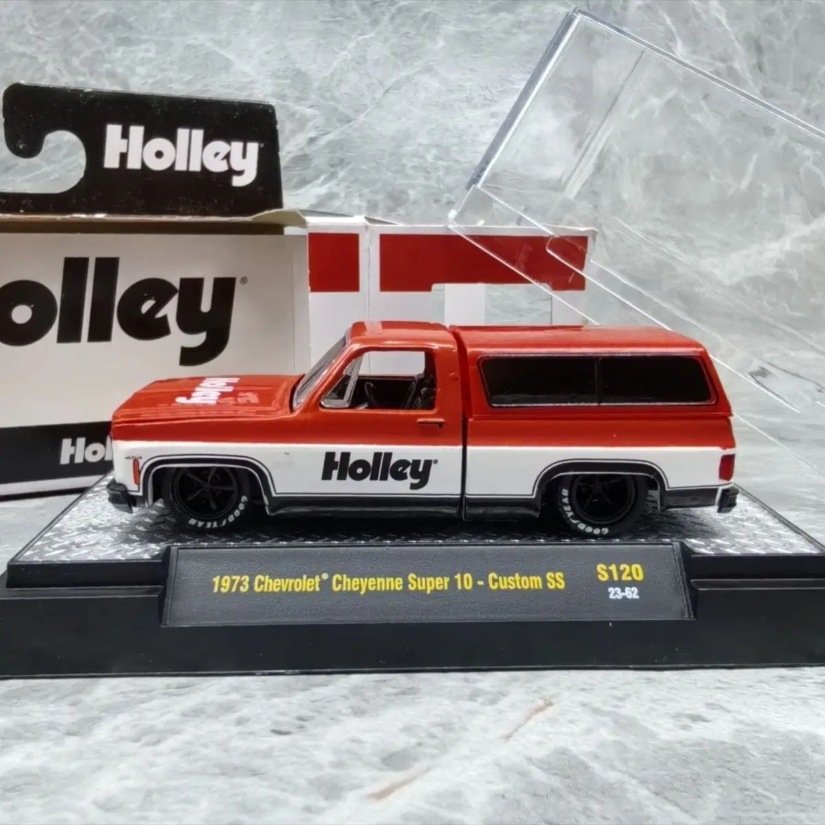 M2 1/64 1973 Chevrolet Cheyenne Super Alloy Car Model