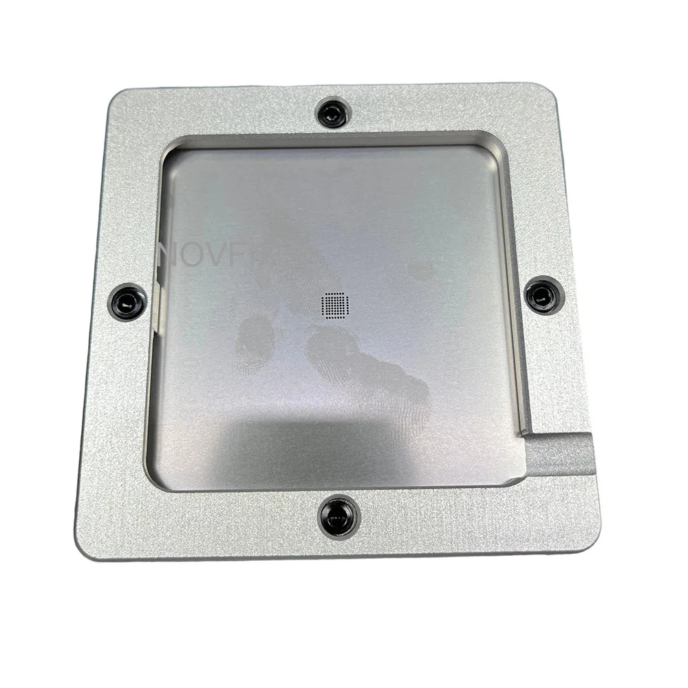 Set di reballing a saldare personalizzato MPC5554MZP132 2BV3-000 MPC562 MPC555LF8MZP40 Chip per la riparazione della scheda madre dell'auto