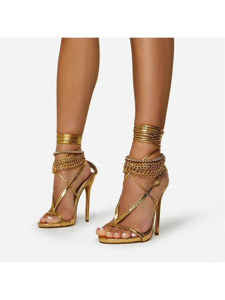 Sandali estivi con catena in metallo a punta per donna tacchi alti Sexy fibbia per cintura in oro scarpe estive sandali a spillo 44