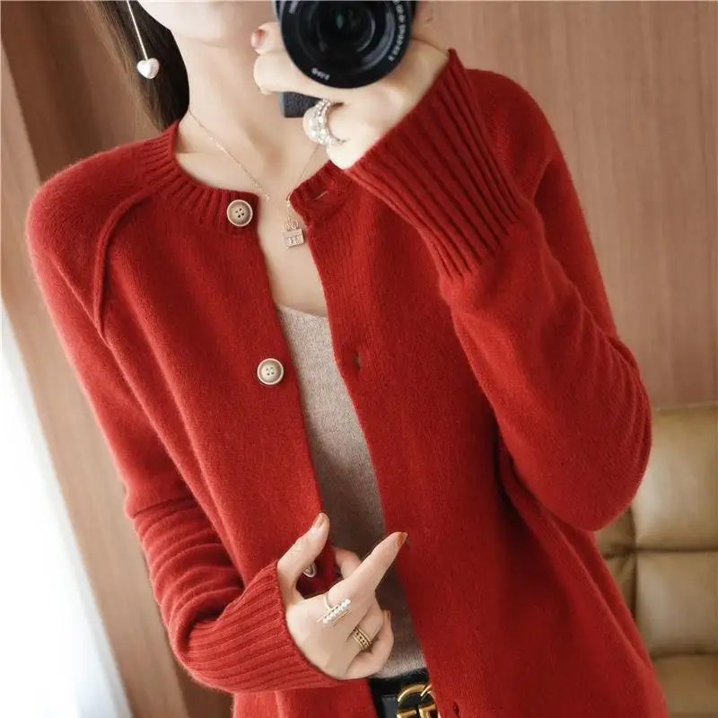 Autumn Winter Women\'s Round Neck Simplicity Knitted Cardigan New Fashion All-match Solid Color Button Sweaters Female Clothing