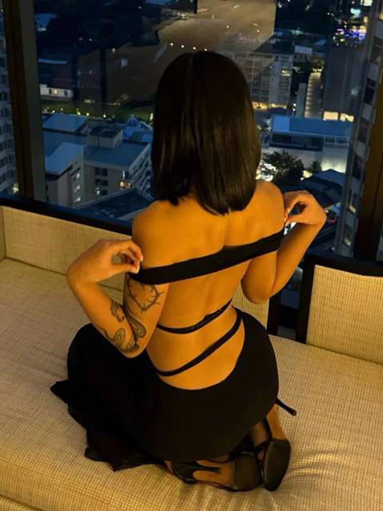 Seltsame Puss Sexy Hohl Kleid Frauen Coquette Chic Slash Neck Backless Ärmellose Mitternacht Clubwear Party Stretch Dünne Vestidos