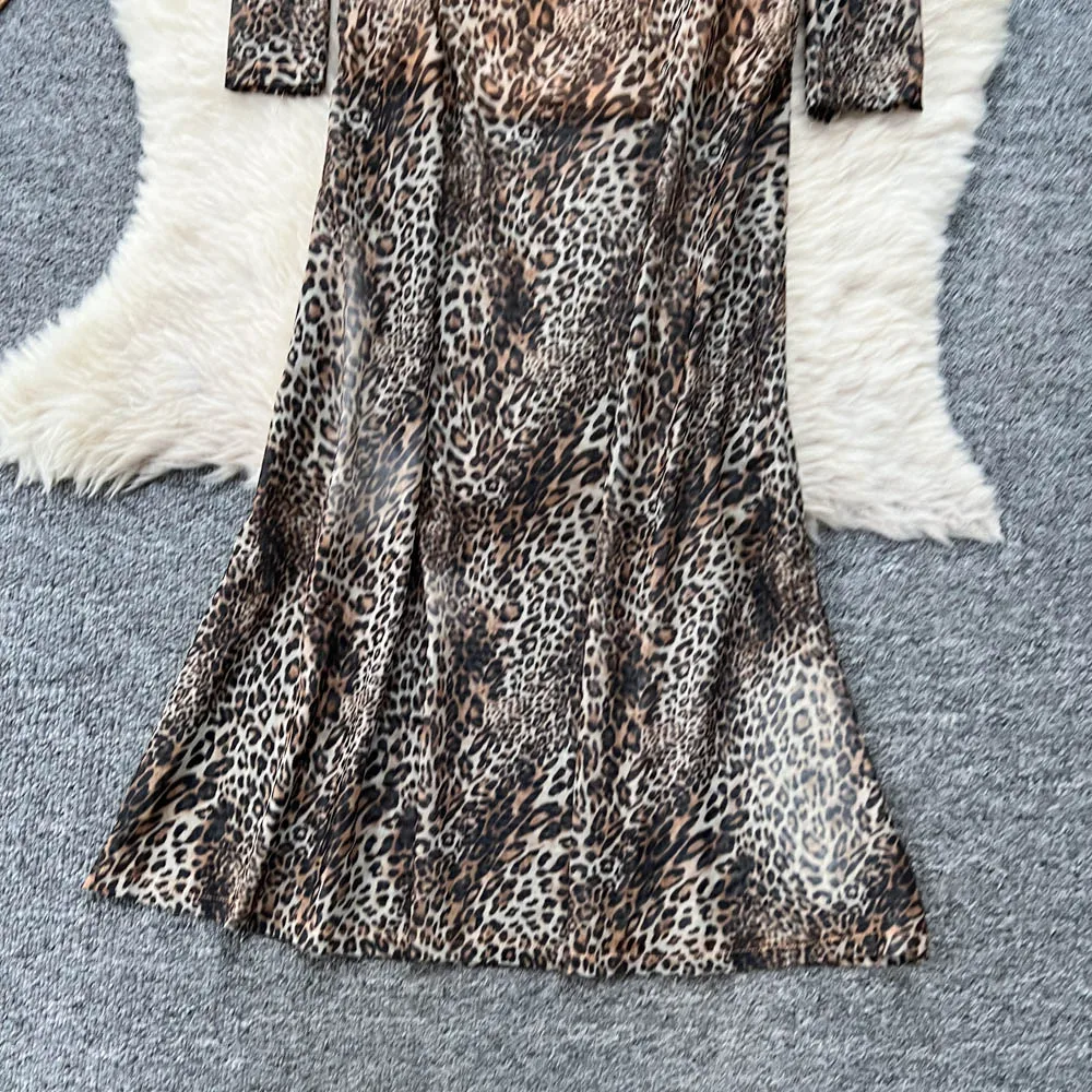 2025 Summer French Sexy Leopard Print Cutout Slim-fit Dress Women's V-neck High-waist Long Sleeve Hip-hugging Dress Hotsweet