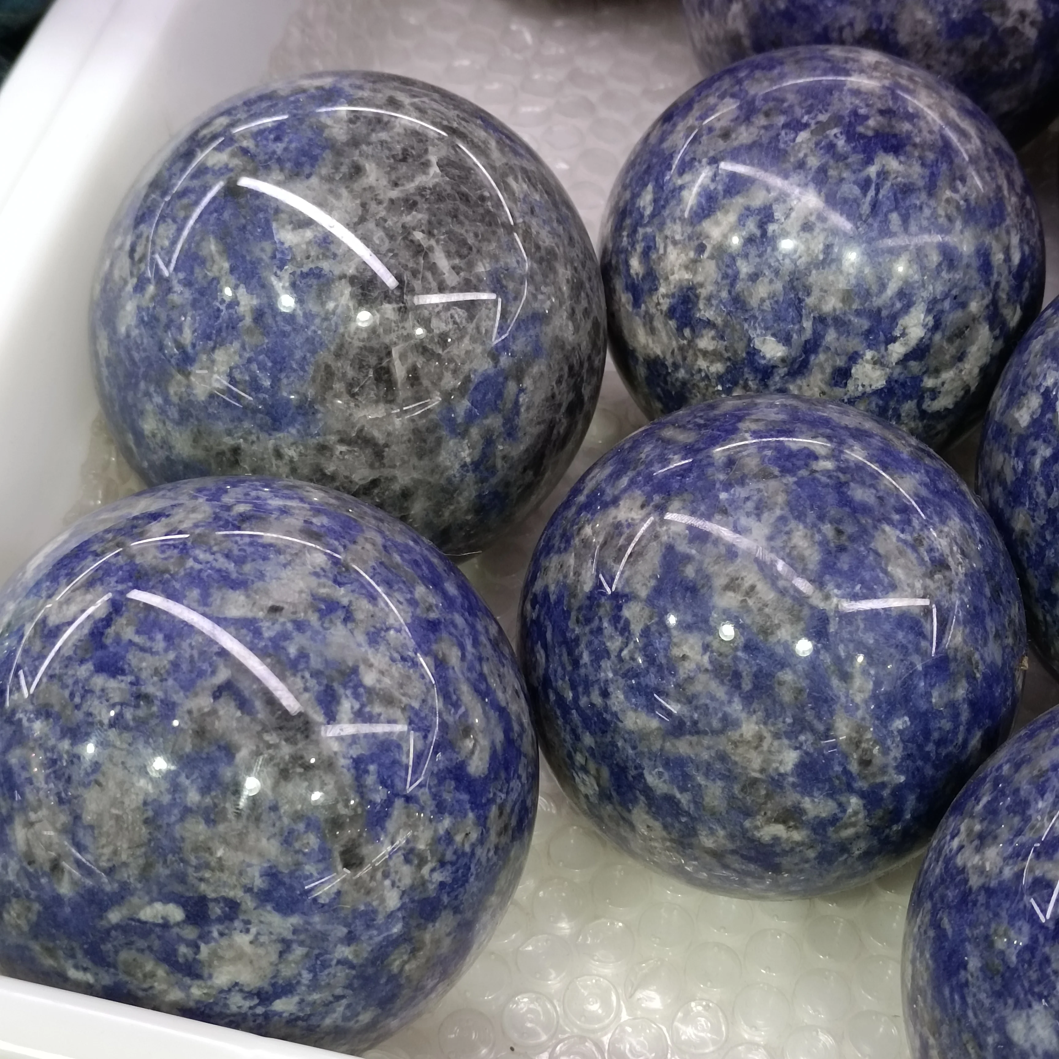 1-1.7kg 1pc Natural blue dot Ball lake bottom Sphere Quartz Crystal Mineral Decoration Gift healing reiki