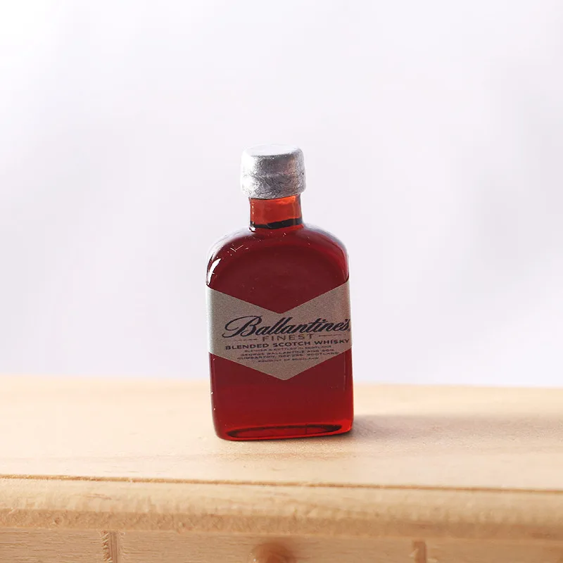 3pcs 1/12 Dollhouse Whiskey Ballantine Mini Liquor Beer Drink Miniature Food Play Shooting Props Hand DIY Home Decor Decoracion