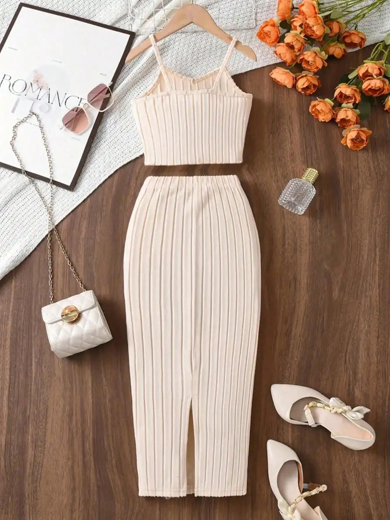 Elegantes Einfarbiges Gestricktes Off-Shoulder Kleiderset für Junge Mädchen Trägerloses Top mit Gerader Hose – Detail 3