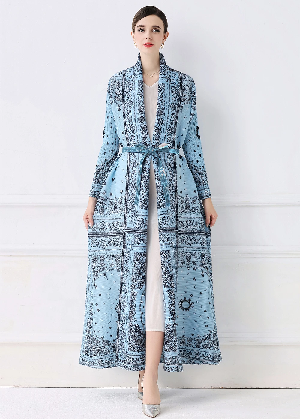 

Autumn Stand Collar Coat Women Pleats Loose Printed Decoration Coat Waist-Cinching Slim-Fitting Comes Belt Elegant Chic Clothes