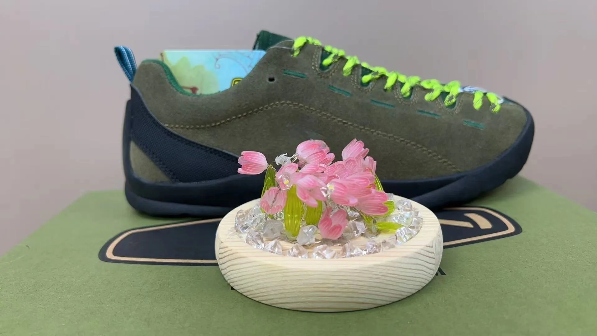 2025 Winter Bestseller: High-Quality Walking Shoes with Slip-Resistant and Wear-Resistant Soles Casual Sneakers & Hiking Boots