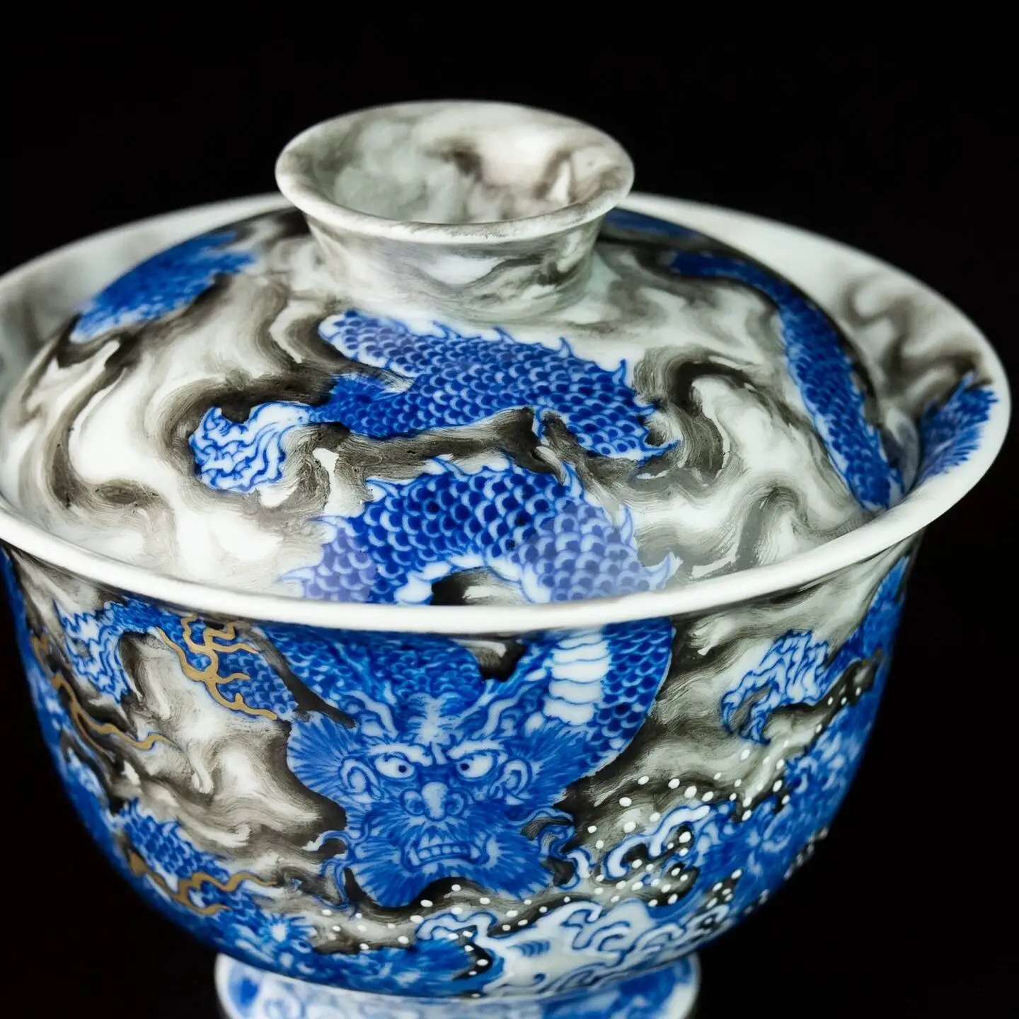 Sacred Mountain Antique-Style Blue And White Nine-Dragon Ink Color Gaiwan, Jingdezhen Handmade Ceramic Set, Brewing Gaiwan Tea