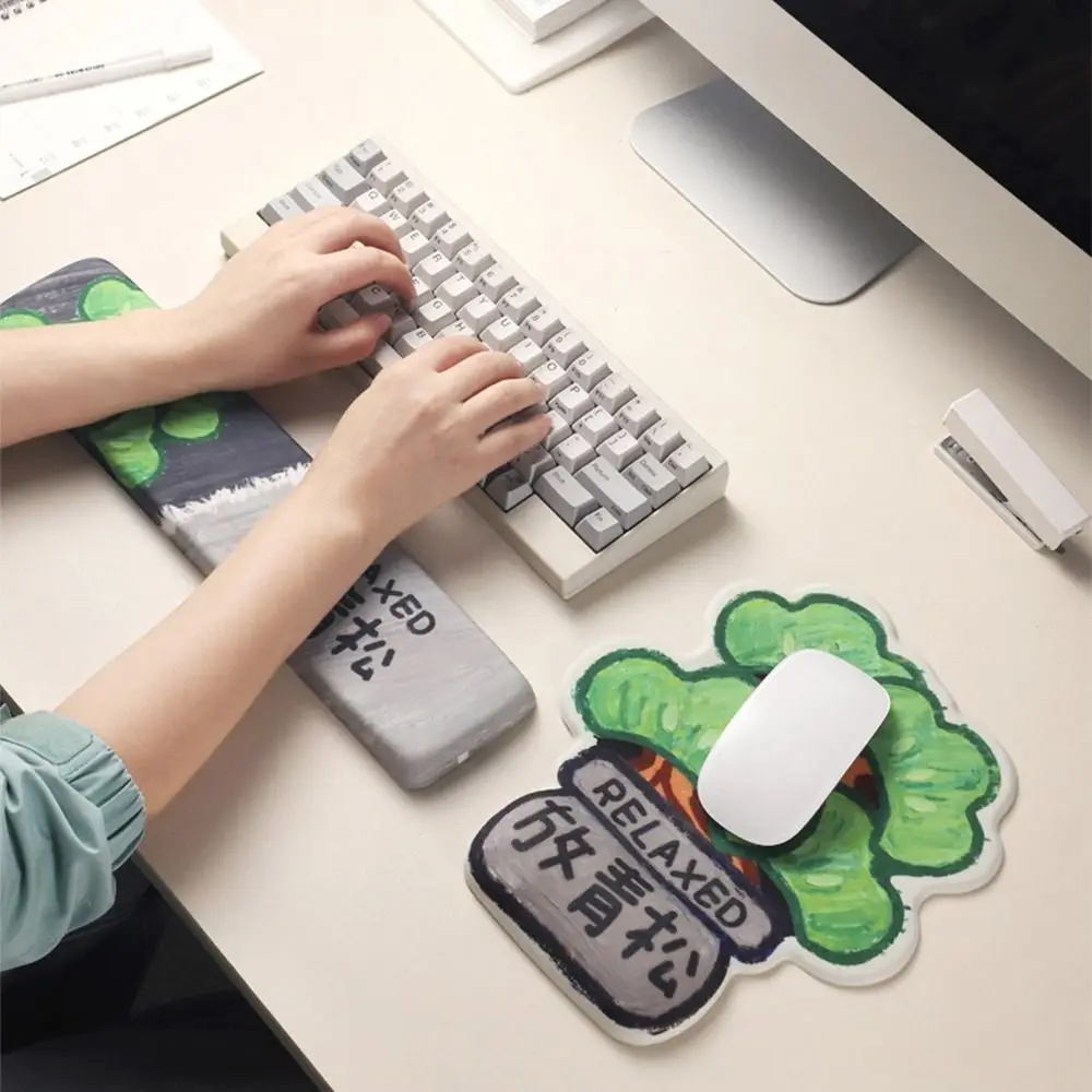 Creative Keyboard Mouse Pad Ergonomic Non-Slip Laptop Wrist Rest Wrist Support Comfortable Cartoon Wrist Rest Office Supplies