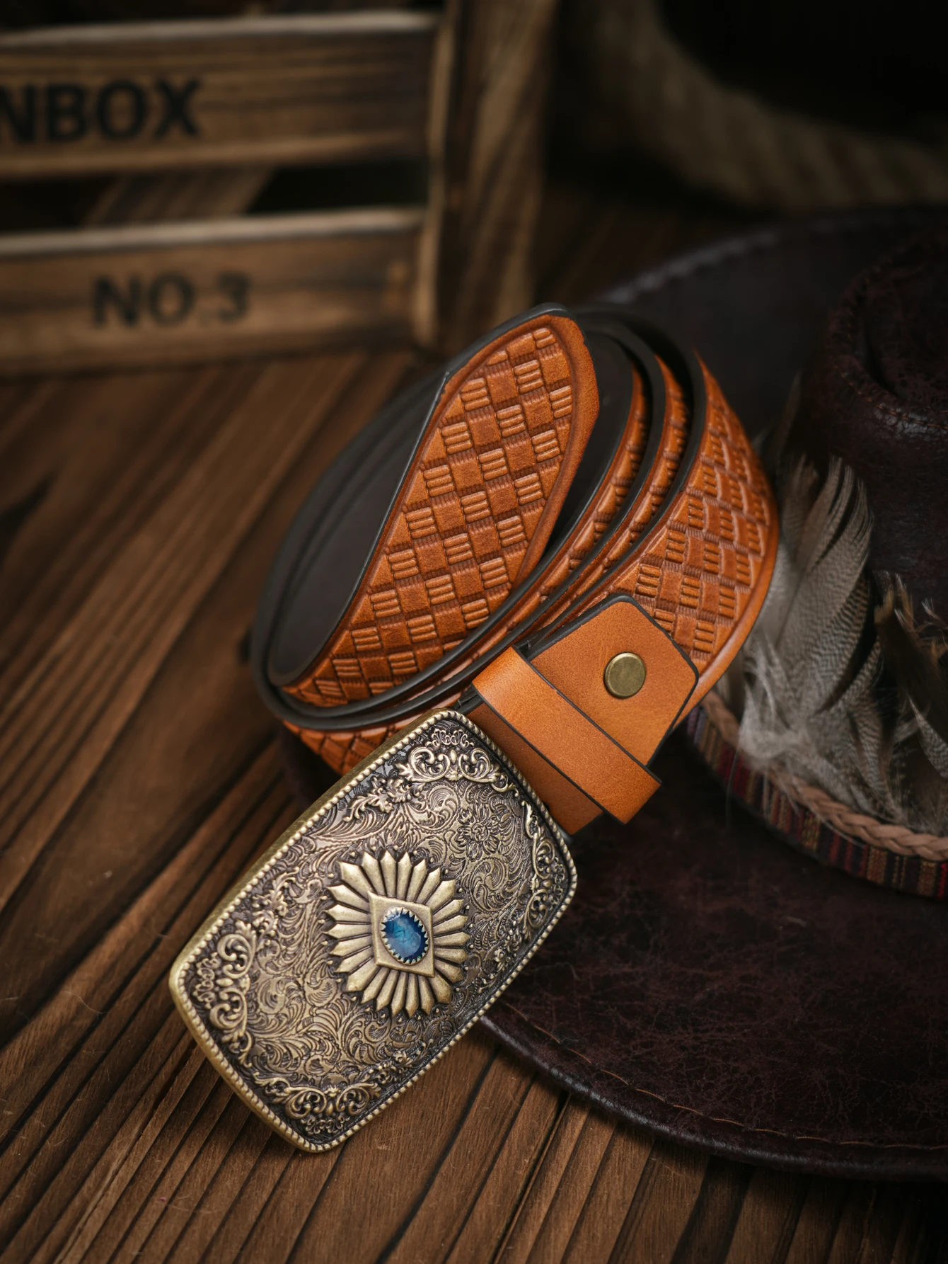 Ein lässiger Retro-Gürtel im Western-Stil für Herren und Damen! PU-Ledergürtel mit Metallschnalle, geeignet für den täglichen Arbeitsgebrauch – Detail 5