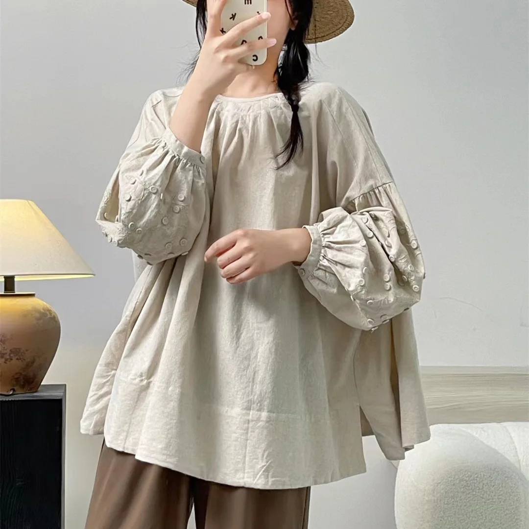 

Японские милые однотонные хлопковые льняные кукольные рубашки Mori Girl, женские осенние повседневные свободные блузки с круглым вырезом и длинными рукавами-фонариками, топы