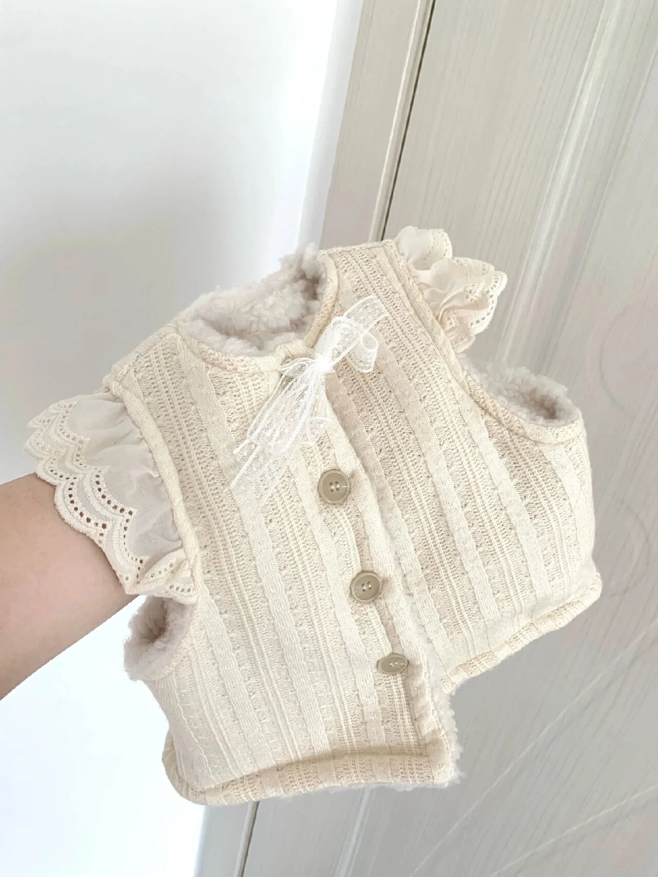 Children\'s Sleeveless Pure White Thickened Single-breasted Lace Bow Girl Casual Cute Vest Jacket