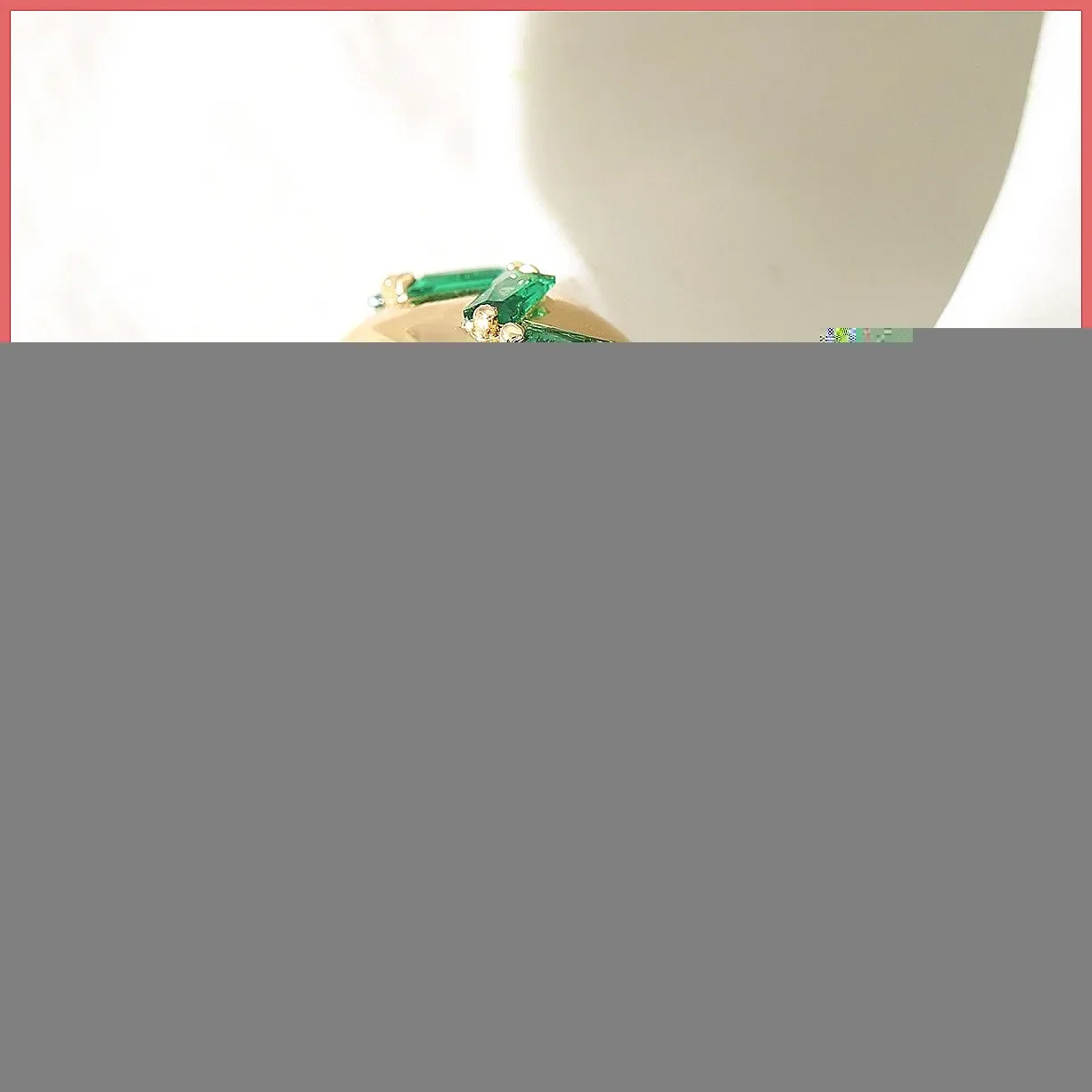 Green Zircon Ring for Women, Elegant Fashion Jewelry, Dainty Cubic Zirconia Engagement Ring, Gift for Her (Character Count: 78)