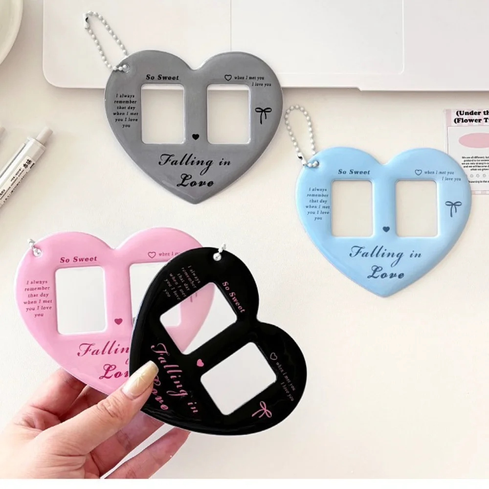 Mini 1-inch Double Grid PVC Card Holder Heart Shaped Photocard Holder with Chain Idol Photo Storage Protective Cover Keychain