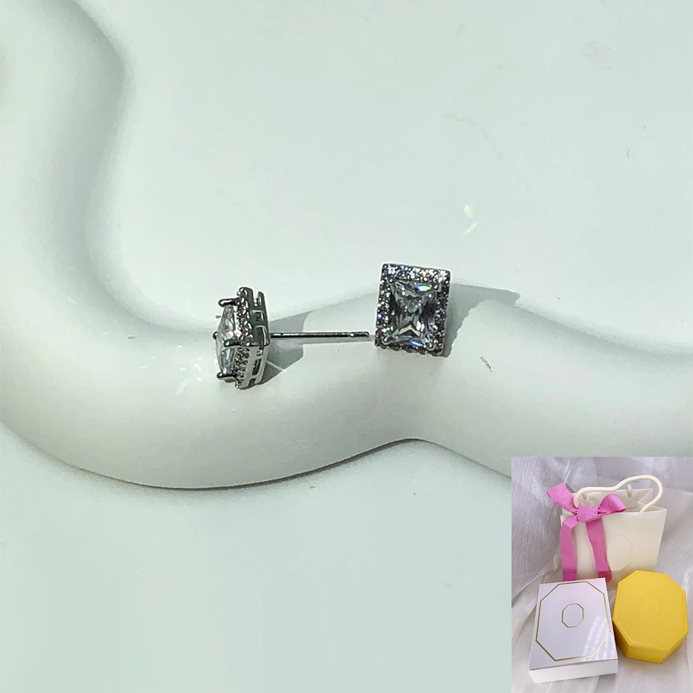 

2024 New Square Cut White Crystal Earrings Exquisite Ladies' Engagement Romantic Jewelry Gift