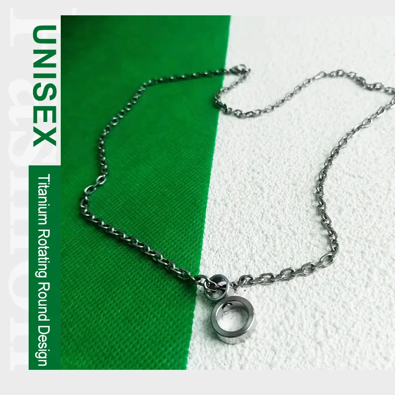 Pure Titanium Rotating Round Pendant Necklace Unisex 3.5mm Chain Lightweight Hypoallergenic Jewelry Gift for Men Women