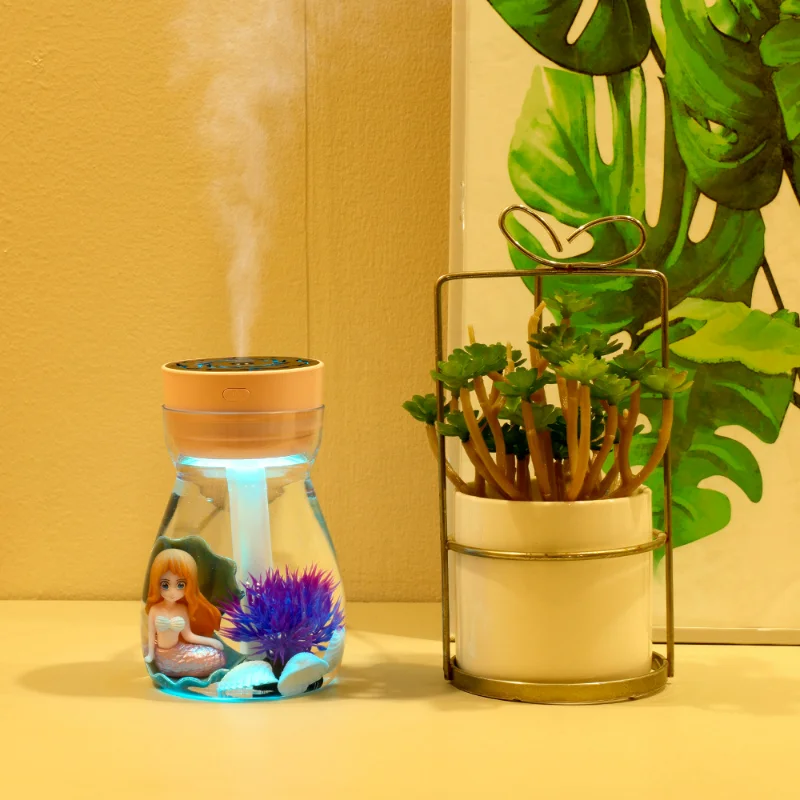 

Enchanting 1pc Humidifier - USB Charged, 380ml, Color-Changing Lights, Quiet Operation for or Travel, Charming Room Accessory