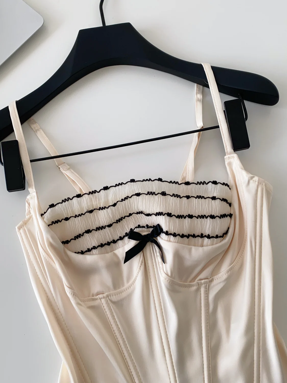 Chaleco adelgazante de encaje con diseño de fibra de retales para mujer, Top con cinturón Faionable, fibra de poliéster de moda pura y desechable