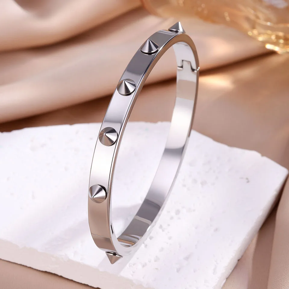 Neutraler Stil, Punk-Mode, Titanstahl-Nieten-Armband-Set – wasserdichter Schmuck für den täglichen Gebrauch für Damen und Herren – Detail 9