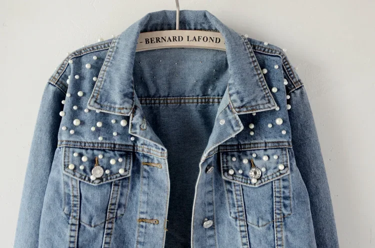 Women Denim Jacket Ripped Turn Down Collar Long Sleeve Tops Pockets Vintage Pearl Coat Loose Coats Autumn Outwear Streetwear