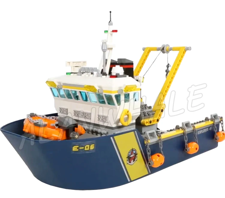 774 pçs cidade exploração do mar profundo navio submarino scooter navio tubarão 02012 bloco de construção brinquedos compatíveis com o modelo