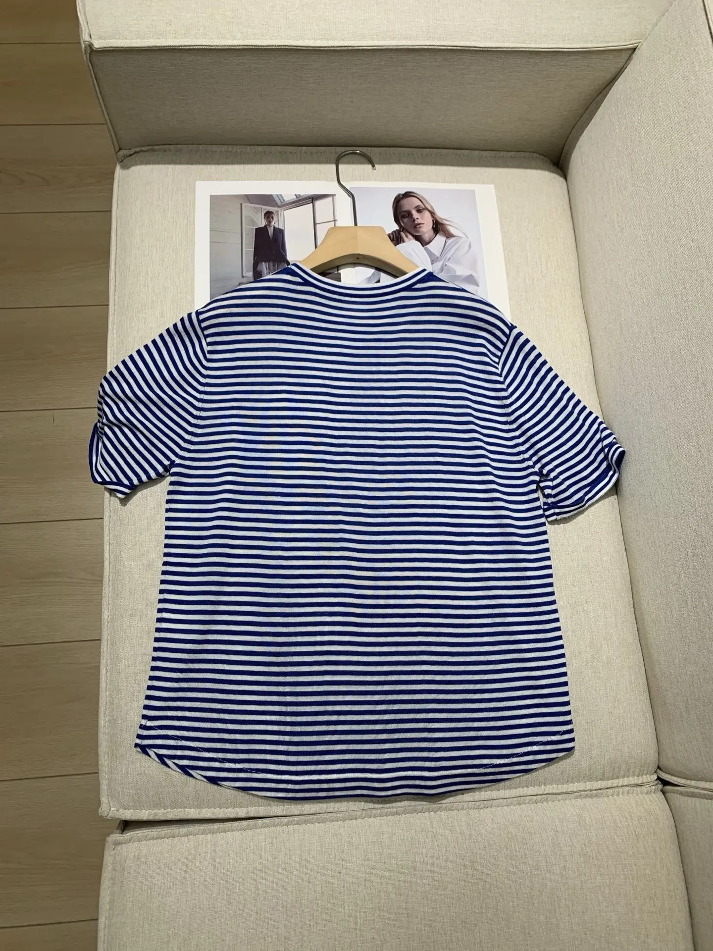 2025 Zomer Nieuw Pocket Chain Hoge kwaliteit gestreept T-shirt met korte mouwen Dames