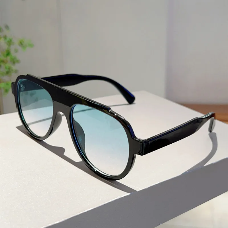 Vintage Brand Designer Oversized Pilot Sunglasses Women For Men Fashion Popular Big Frame Luxury Sun Glasses Punk Eyewear UV400